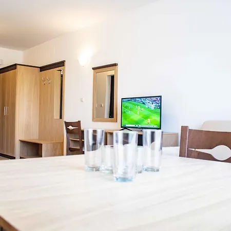 Puldin Suites شقة فندقية